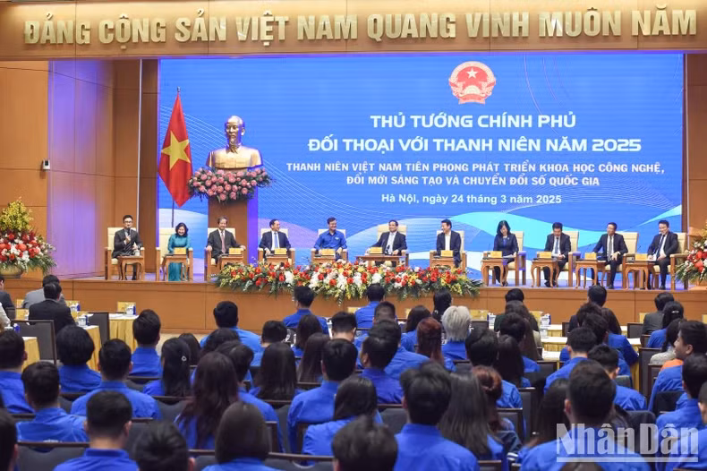 Quang cảnh buổi đối thoại của Thủ tướng Chính phủ với thanh niên năm 2025. Quang cảnh buổi đối thoại của Thủ tướng Chính phủ với thanh niên năm 2025.