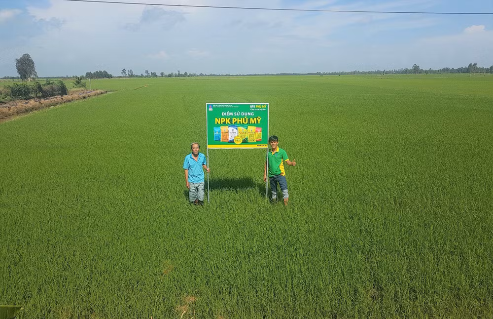 Bộ sản phẩm Phân bón Phú Mỹ chất lượng cao cho vụ mùa bội thu, bà con nông dân tin tưởng sử dụng.