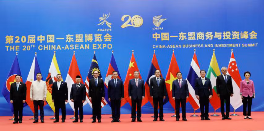 Thủ tướng Phạm Minh Chính, Thủ tướng Trung Quốc Lý Cường và lãnh đạo các nước ASEAN tại lễ khai mạc CAEXPO và CABIS 2023.