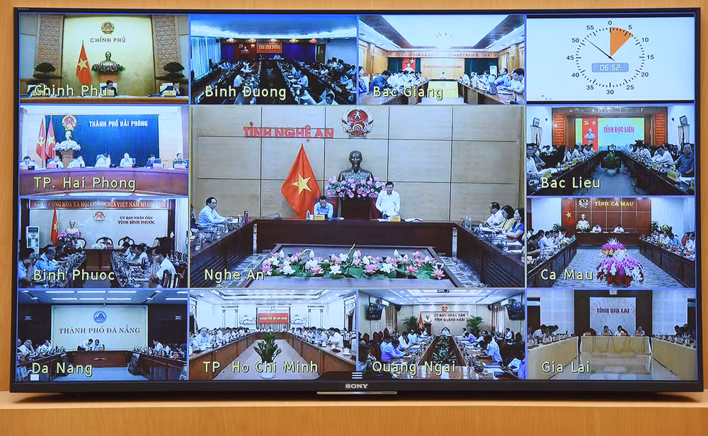 Đại diện lãnh đạo tỉnh Nghệ An phát biểu tại điểm cầu tỉnh Nghệ An.