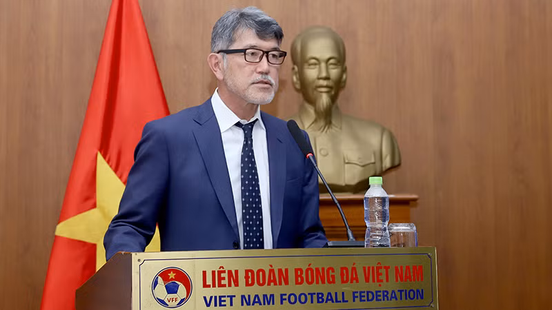 Tân Giám đốc kỹ thuật VFF Koshida Takeshi. 