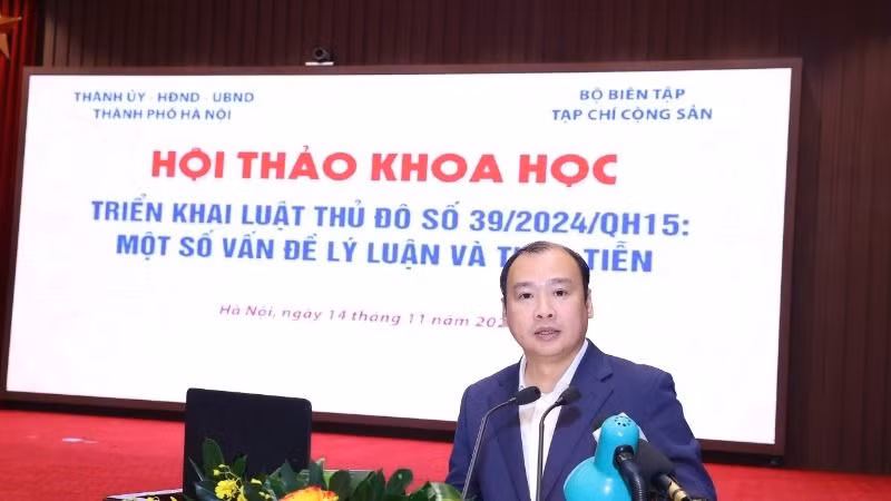 Đồng chí Lê Hải Bình phát biểu khai mạc hội thảo khoa học “Triển khai Luật Thủ đô: Những vấn đề lý luận và thực tiễn”.