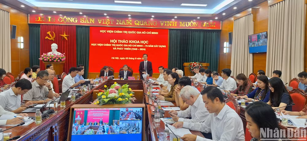 Quang cảnh hội thảo.