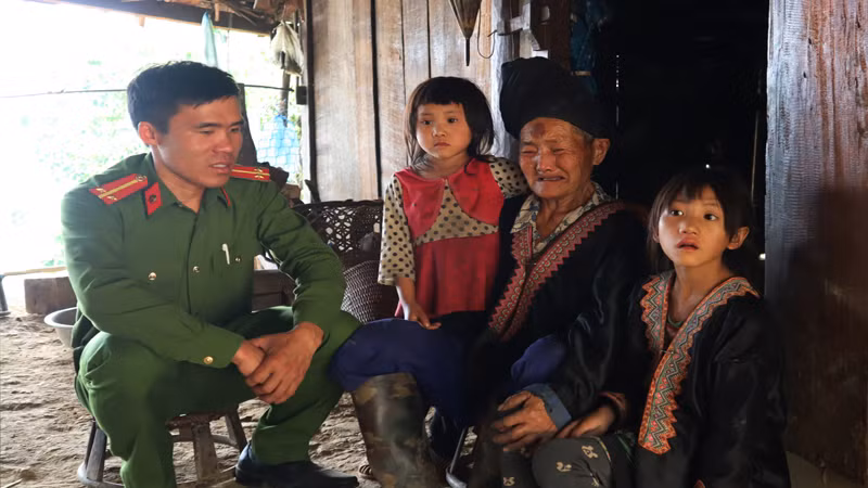 Cho đến hiện tại, chuyện ở Ao Rồng được xem là vết “tâm thương” của người dân Tà Tổng. Cho đến hiện tại, chuyện ở Ao Rồng được xem là vết “tâm thương” của người dân Tà Tổng.