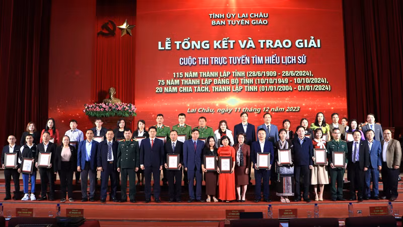 Tỉnh Lai Châu tổng kết cuộc thi tìm hiểu lịch sử 115 năm thành lập tỉnh.