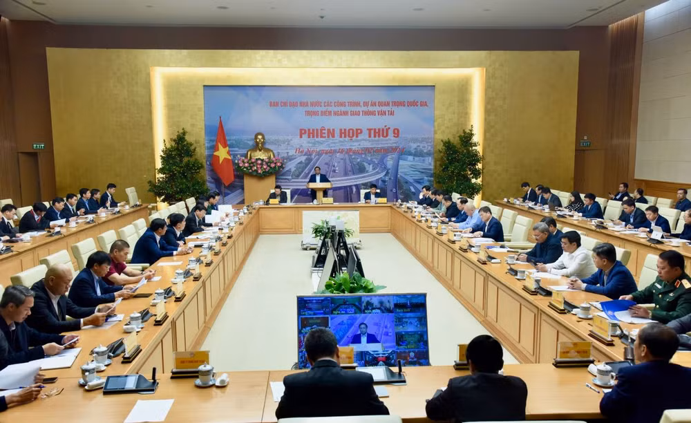Quang cảnh phiên họp.