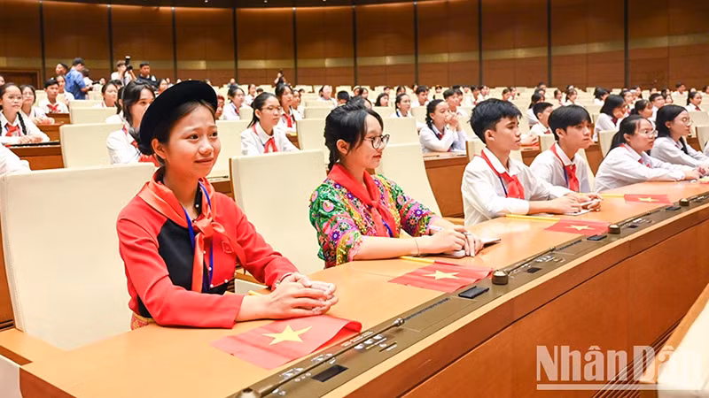 Đại biểu trẻ em dự phiên họp giả định "Quốc hội trẻ em" lần thứ nhất ngày 10/9/2023. (Ảnh: DUY LINH)