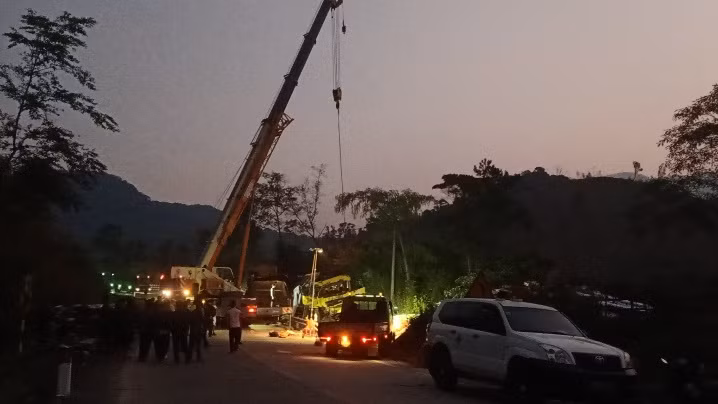 Vụ tai nạn đã gây ra tình trạng ùn tắc kéo dài khoảng 2 giờ.