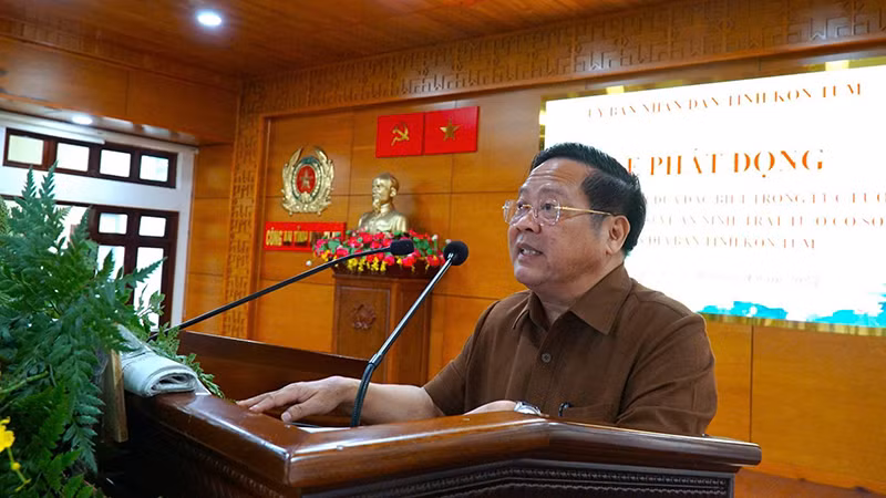 Chủ tịch Ủy ban nhân dân tỉnh Kon Tum Lê Ngọc Tuấn phát biểu tại lễ phát động.