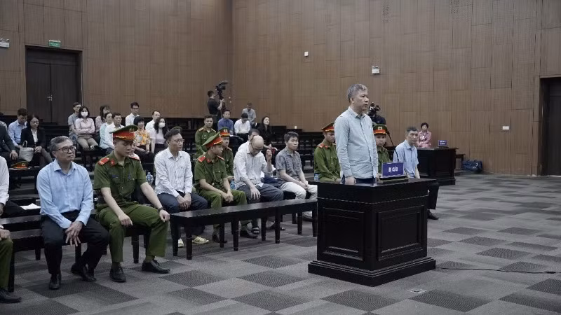 Bị cáo Phương Hoàng Kim tại tòa.
