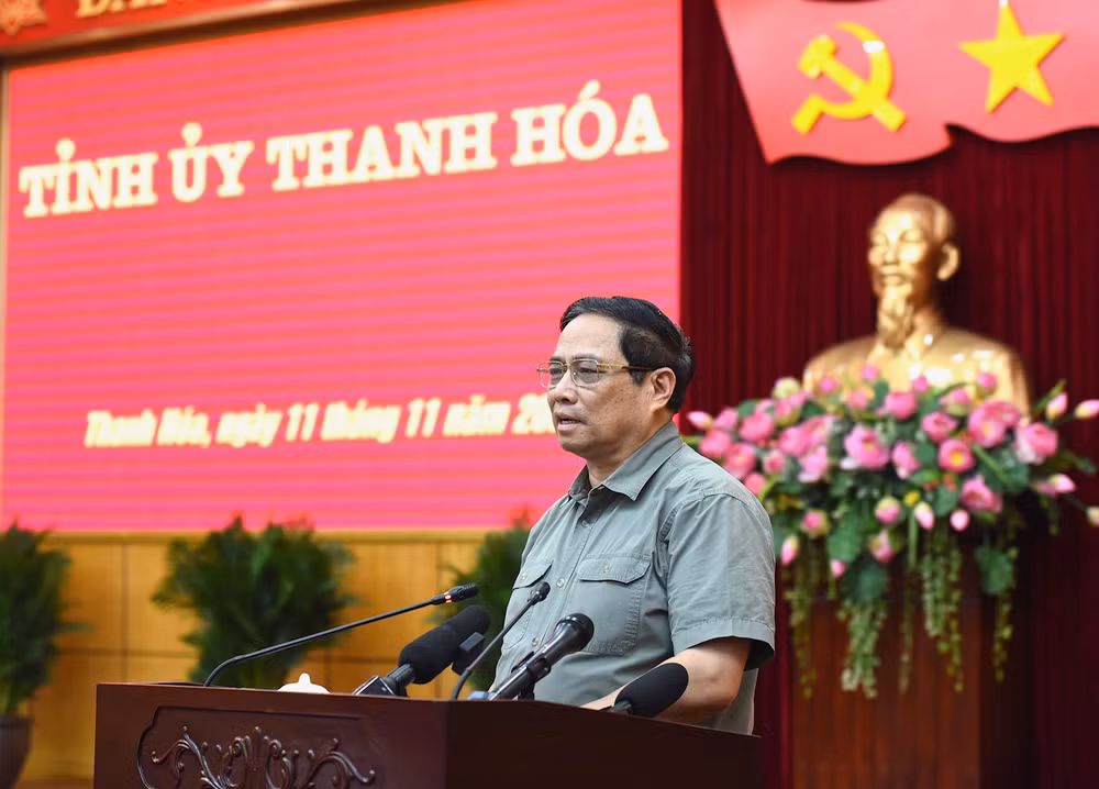 Thủ tướng Phạn Minh Chính phát biểu kết luận hội nghị.
