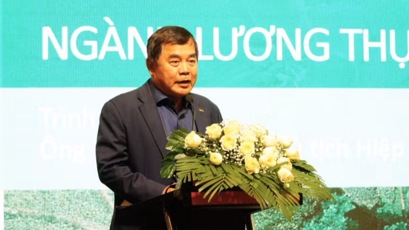 Ông Đỗ Hà Nam, Chủ tịch Hiệp hội Lương thực Việt Nam (VFA) phát biểu tại hội thảo.