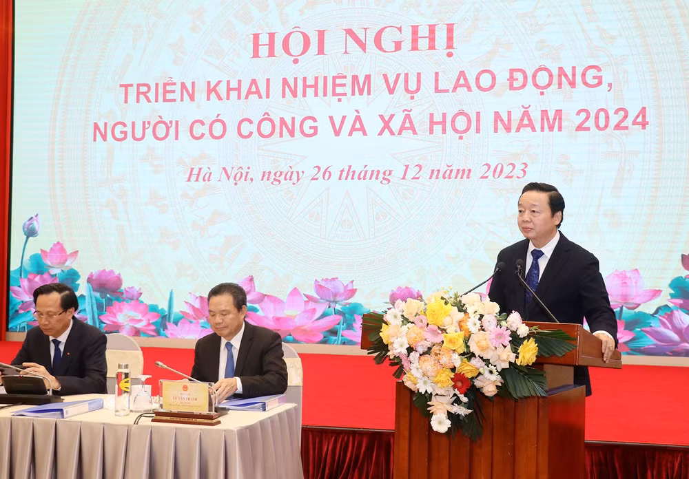 Phó Thủ tướng Trần Hồng Hà phát biểu tại hội nghị.