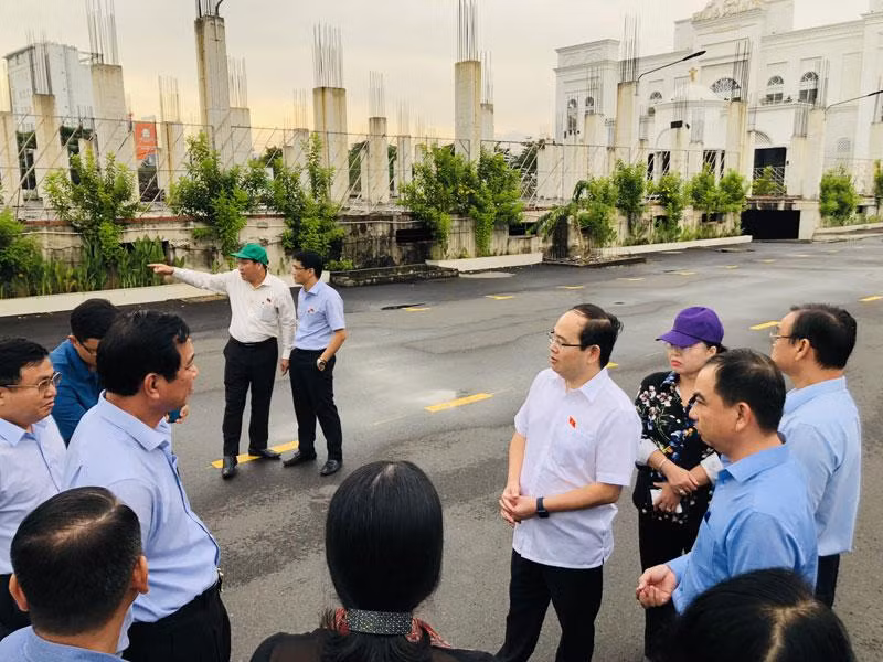 Giám sát tại Dự án Khu phức hợp thương mại dịch vụ, cao ốc văn phòng phường Tân Tiến.