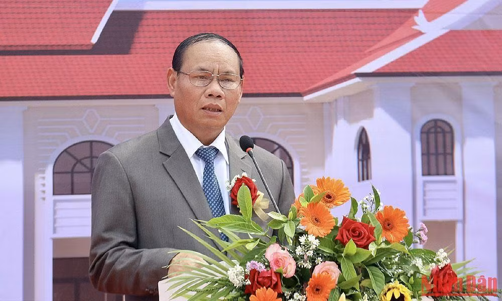 Phó Thủ tướng, Bộ trưởng Công an Lào Vilay Lakhamphong phát biểu tại buổi lễ. (Ảnh: TRỊNH QUỐC DŨNG) Phó Thủ tướng, Bộ trưởng Công an Lào Vilay Lakhamphong phát biểu tại buổi lễ. (Ảnh: TRỊNH QUỐC DŨNG)