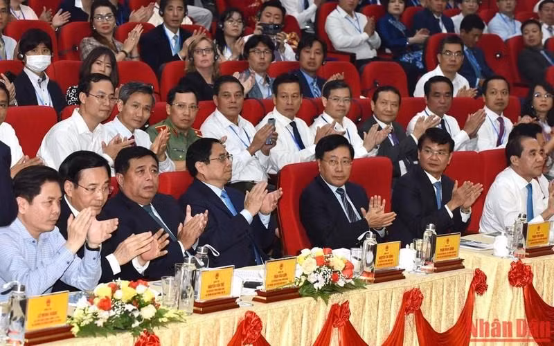 Thủ tướng Phạm Minh Chính và các đại biểu dự Hội nghị. Thủ tướng Phạm Minh Chính và các đại biểu dự Hội nghị.