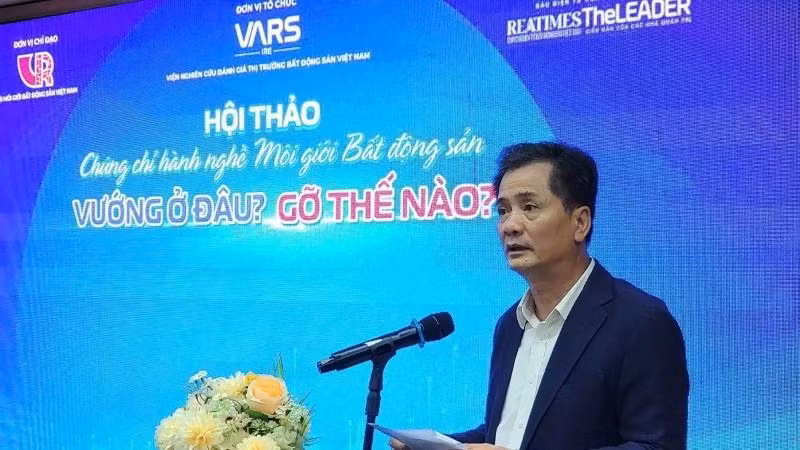 Ông Nguyễn Văn Đính, Chủ tịch Hội Môi giới bất động sản lo lắng trước tình trạng phần lớn môi giới không có chứng chỉ hành nghề.