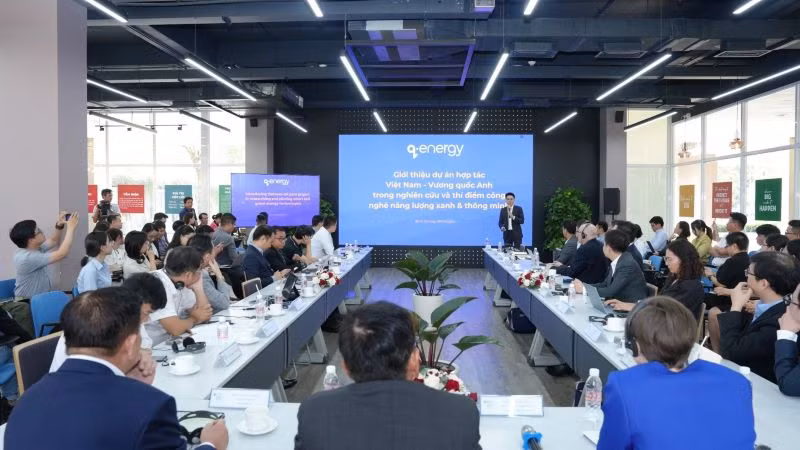 Toàn cảnh buổi công bố dự án thử nghiệm Công nghệ và Hợp tác nghiên cứu phát triển Chuyển đổi xanh.