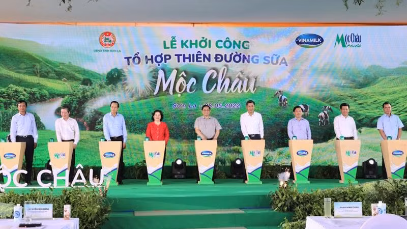 Dự án Thiên đường sữa Mộc Châu chính thức khởi công vào tháng 5/2022. Dự án Thiên đường sữa Mộc Châu chính thức khởi công vào tháng 5/2022.