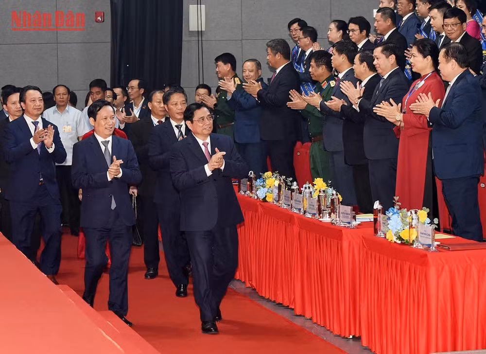 Thủ tướng Chính phủ Phạm Minh Chính cùng các đồng chí lãnh đạo Đảng, Nhà nước dự lễ kỷ niệm.