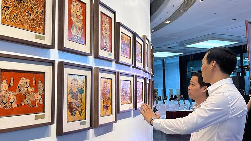 Khám phá những sáng tạo nghệ thuật từ tranh dân gian