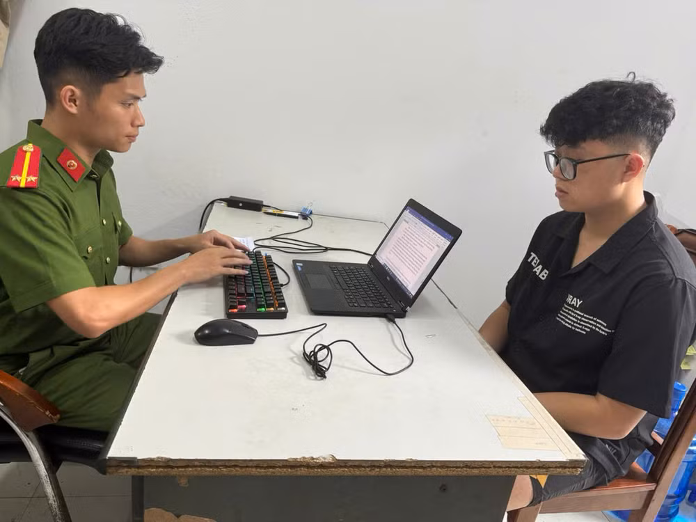Đối tượng Thắng tại Cơ quan Công an. (Ảnh do Công an tỉnh Vĩnh Phúc cung cấp)
