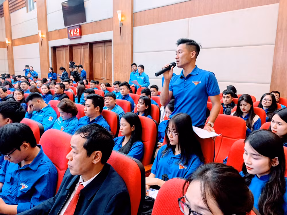 Các ý kiến đề xuất của tuổi trẻ Hải Phòng. Các ý kiến đề xuất của tuổi trẻ Hải Phòng.