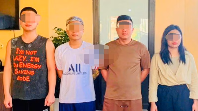 Bốn đối tượng trong nhóm mua bán người bị bắt giữ.