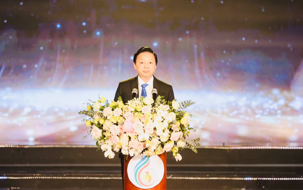 Phó Thủ tướng Chính phủ Trần Hồng Hà phát biểu tại Lễ bế mạc. Phó Thủ tướng Chính phủ Trần Hồng Hà phát biểu tại Lễ bế mạc.