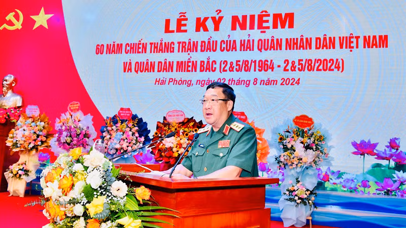 Thứ trưởng Quốc phòng, Thượng tướng Phạm Hoài Nam phát biểu tại lễ kỷ niệm. Thứ trưởng Quốc phòng, Thượng tướng Phạm Hoài Nam phát biểu tại lễ kỷ niệm.