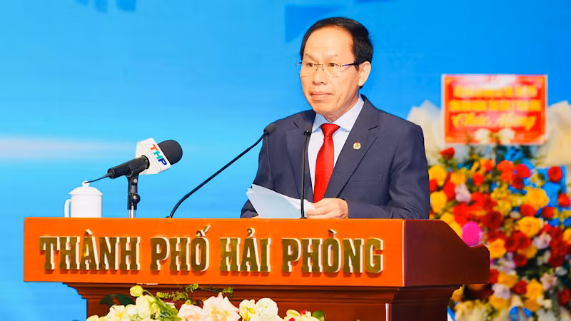 Bí thư Thành ủy Hải Phòng Lê Tiến Châu phát biểu tại Đại hội. Bí thư Thành ủy Hải Phòng Lê Tiến Châu phát biểu tại Đại hội.