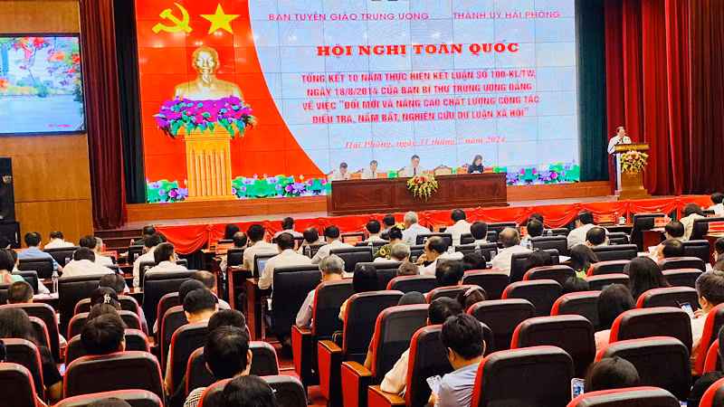Quang cảnh hội nghị.