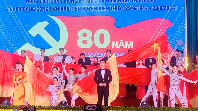 Các hoạt động kỷ niệm 80 năm Ngày thành lập Chi bộ Đảng đầu tiên.