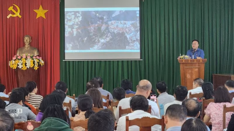 Chính quyền thành phố Vũng Tàu tổ chức đối thoại với tổ chức, cá nhân có đất trong phạm vi phải thu hồi để thực hiện dự án.