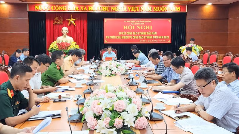 Thành viên Ban Chỉ đạo 09 tham dự Hội nghị.