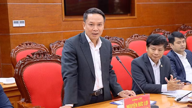 Đồng chí Nguyễn Đức Lợi, Phó Chủ tịch Thường trực Hội Nhà báo Việt Nam, phát biểu tại Hội nghị.