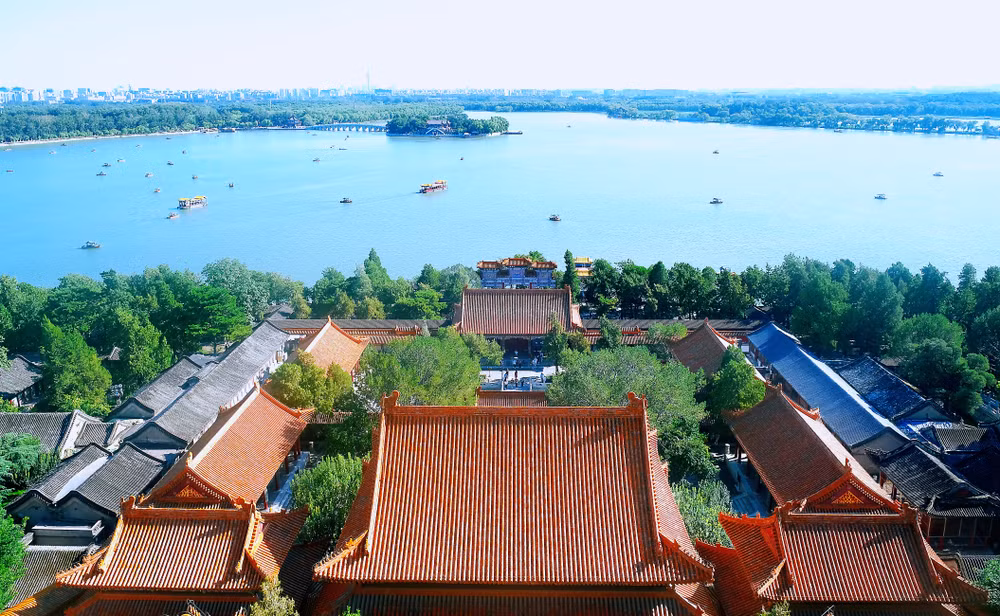 Toàn cảnh Di Hòa viên từ trên cao. (Ảnh: HỮU HƯNG)