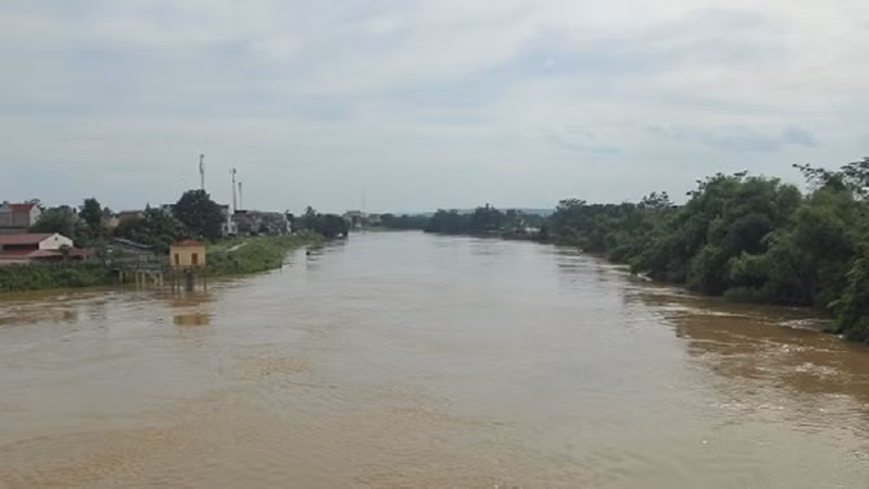 Mực nước trên sông Bưởi. Mực nước trên sông Bưởi.