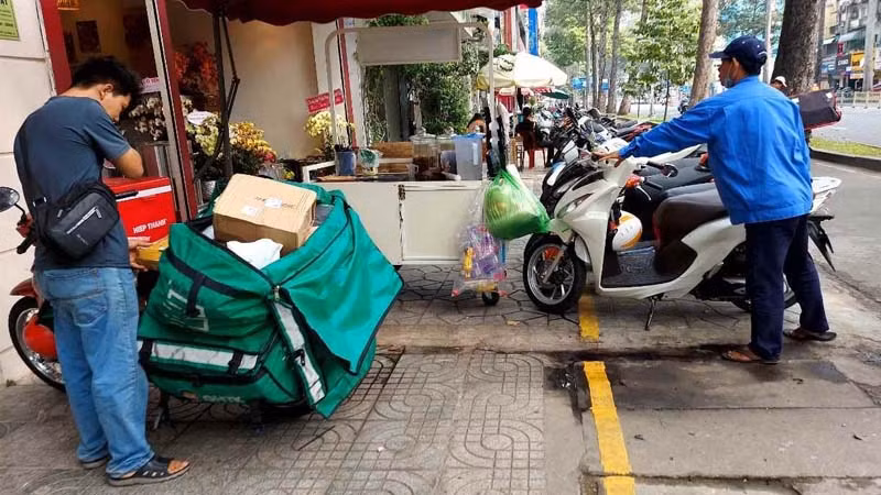 Đường Trần Hưng Đạo nằm trong danh sách các tuyến đường có thu phí vỉa hè trên địa bàn quận 1 