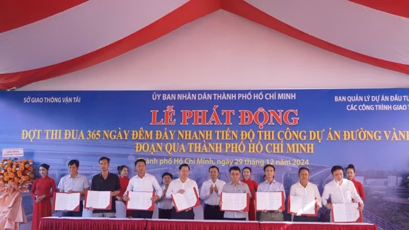 Phát động thi đua Dự án Vành đai 3 Thành phố Hồ Chí Minh sáng 29/12. (Ảnh: THẾ ANH)