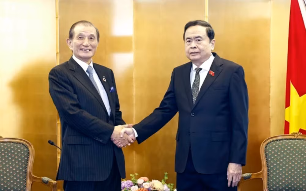 Chủ tịch Quốc hội Trần Thanh Mẫn tiếp Chủ tịch Hội đồng quản trị Tập đoàn Tokyu. (Ảnh: Doãn Tấn/TTXVN)