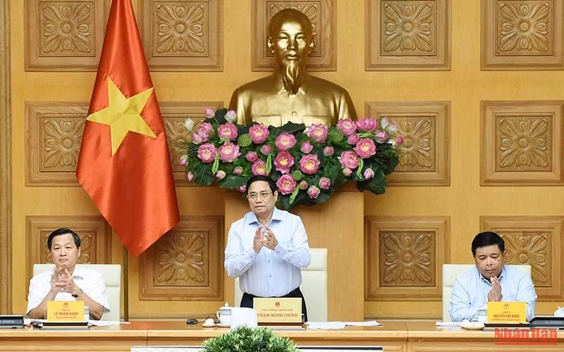 Thủ tướng Phạm Minh Chính chủ trì làm việc về bảo đảm ổn định kinh tế vĩ mô.