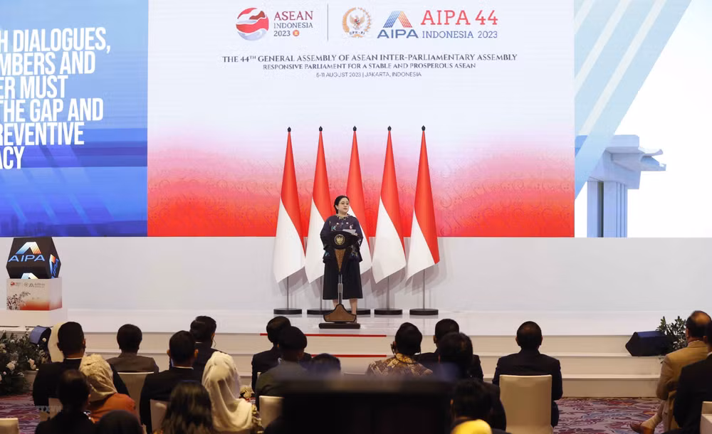 Chủ tịch Hạ viện Indonesia, Chủ tịch AIPA 2023 Puan Maharani phát biểu khai mạc. (Ảnh: Doãn Tấn/TTXVN)