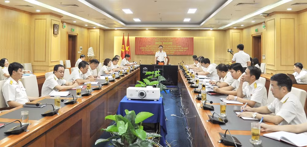 Quang cảnh Hội nghị sơ kết 6 tháng đầu năm 2023 của Đảng ủy cơ quan Tổng cục Thuế