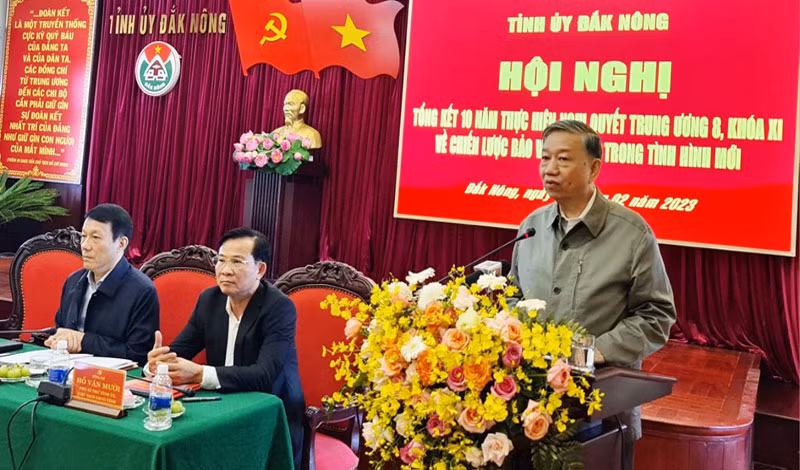 Đồng chí Tô Lâm phát biểu chỉ đạo hội nghị.