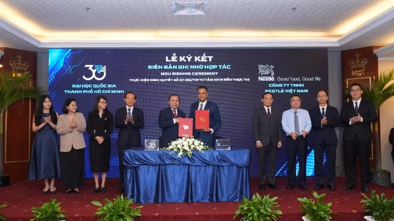 Nestlé Việt Nam và Đại học Quốc gia Thành phố Hồ Chí Minh đã ký kết hợp tác thực thi mô hình “3 nhà”.