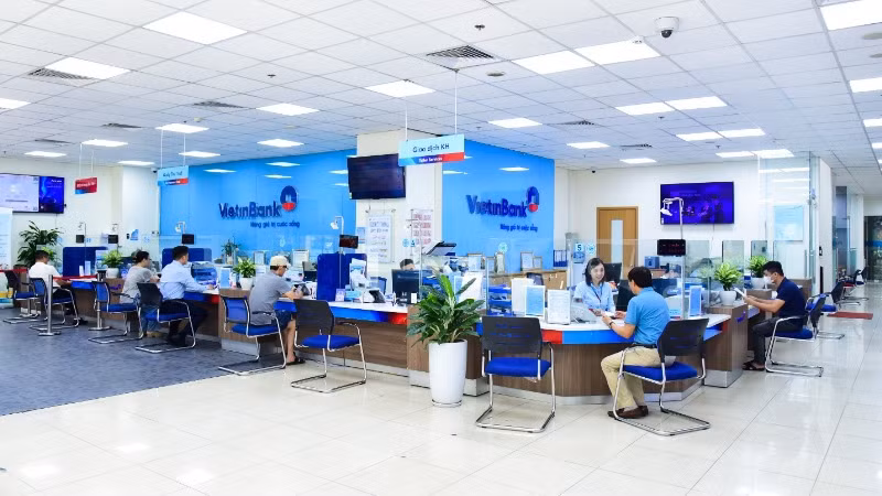 VietinBank tiếp tục triển khai mạnh mẽ toàn diện hoạt động kinh doanh.