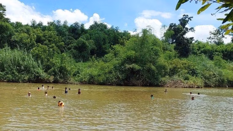 Khu vực 2 cha con ông Nh. bị đuối nước tử vong.