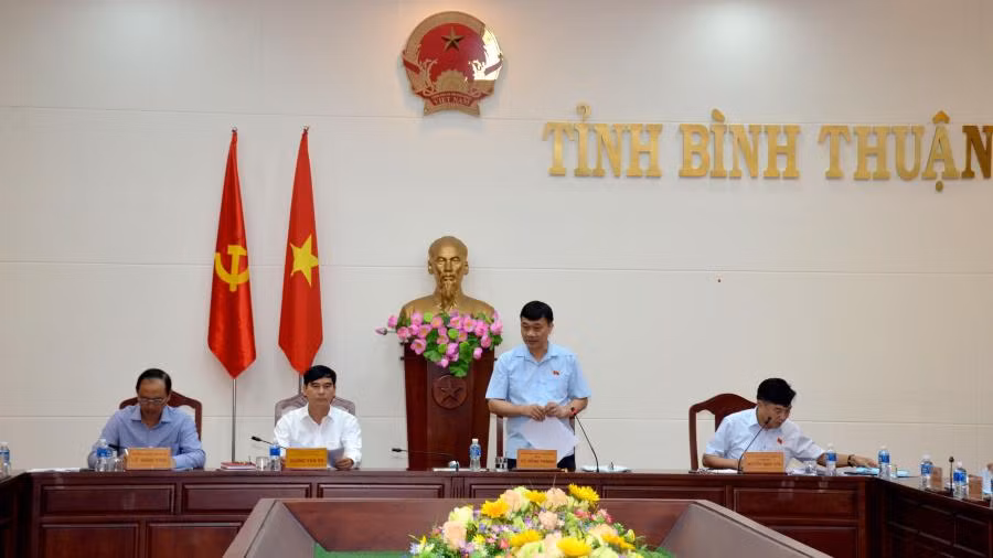 Chủ nhiệm Ủy ban Kinh tế Quốc hội chủ trì buổi làm việc.