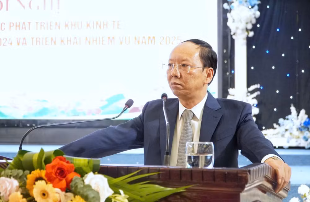 Phó chủ tịch Ủy ban nhân dân tỉnh Nghệ An Bùi Thanh An phát biểu tại Hội nghị.